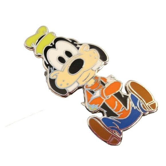 Disney Goofy Trading Pin Long Neck Badge Brooch Lapel Pin Accessories Jewelry - Picture 1 of 5